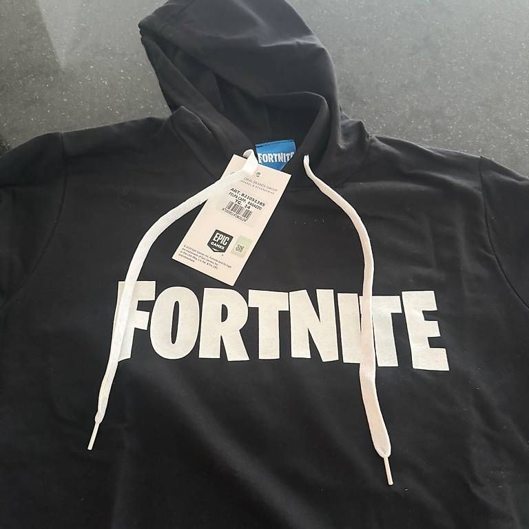 Pullover & Sweatshirts: Fortnite Pullover – Neu und originalverpackt aus Oberengstringen von Vasco551 1