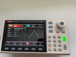 Uni-T UTG962 60 MHz Signalgenerator / Funktionsgenerator