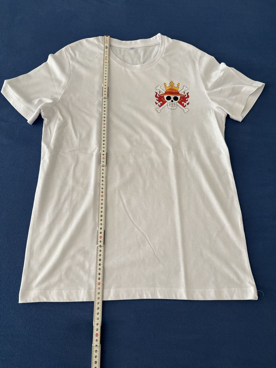 T-shirts: Burger King X One Piece – D'occasion à Zollikerberg par JvD0211 2