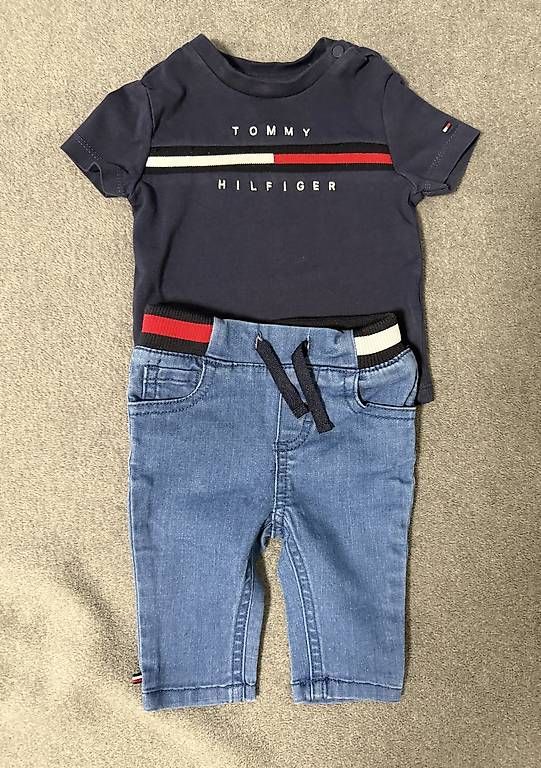 Tommy Hilfiger Lotti & Set di vestiti: Tommy Hilfiger 7 Teile Gr. 62 – Nuovo (secondo la descrizione) da Sargans venduto da jenabek 1