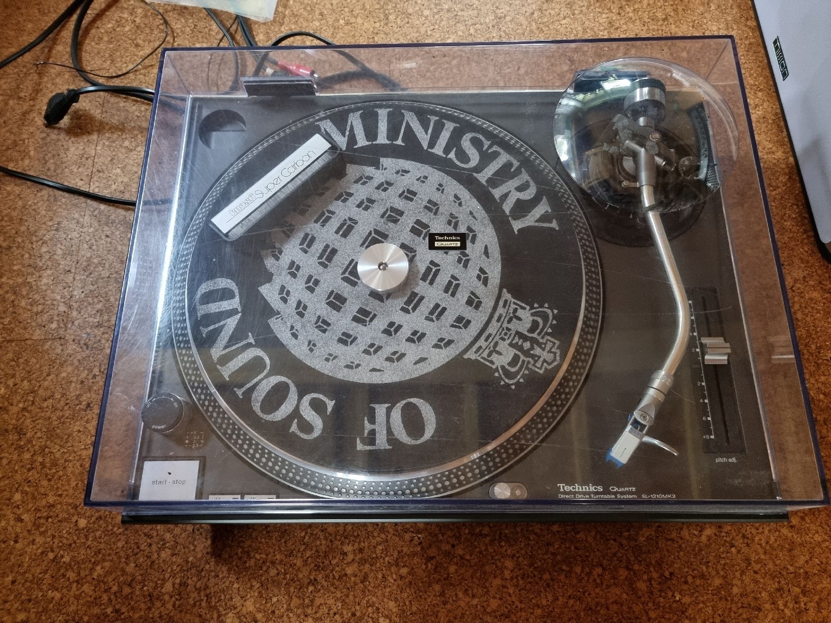 Technics Plattenspieler: Technics SL-1210MK2 Plattenspieler Direktantrieb – Gebraucht aus Rigi-Kaltbad von Marion_Fercher 7