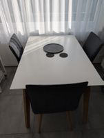Tisch mit 4 Stühlen, sauber, mit Gebrauchsspuren