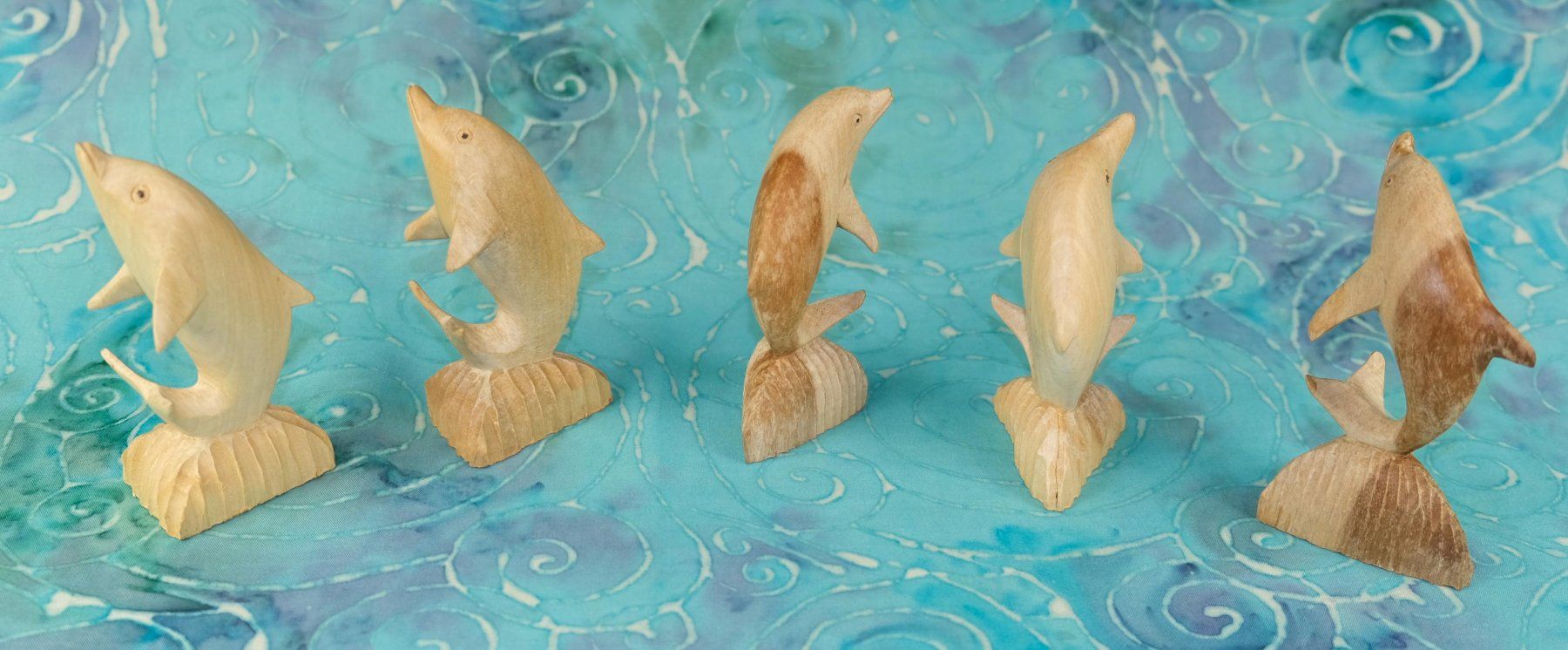 Figuren: 5x Delfine aus Holz – Neu (gemäss Beschreibung) aus Zürich von Masala-Oase 3