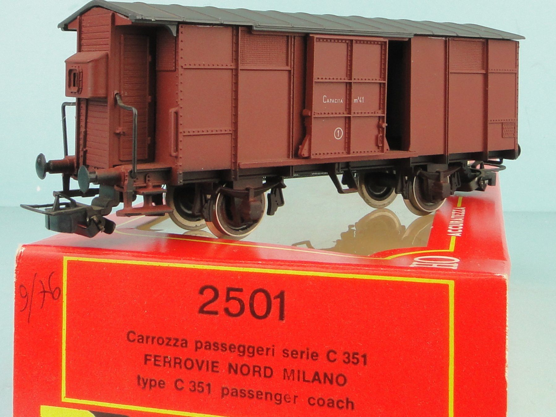 Rivarossi Modellini di ferrovie: Rivarossi H0 FS Spitzdach Güterwagen – Usato da Bülach venduto da cann11