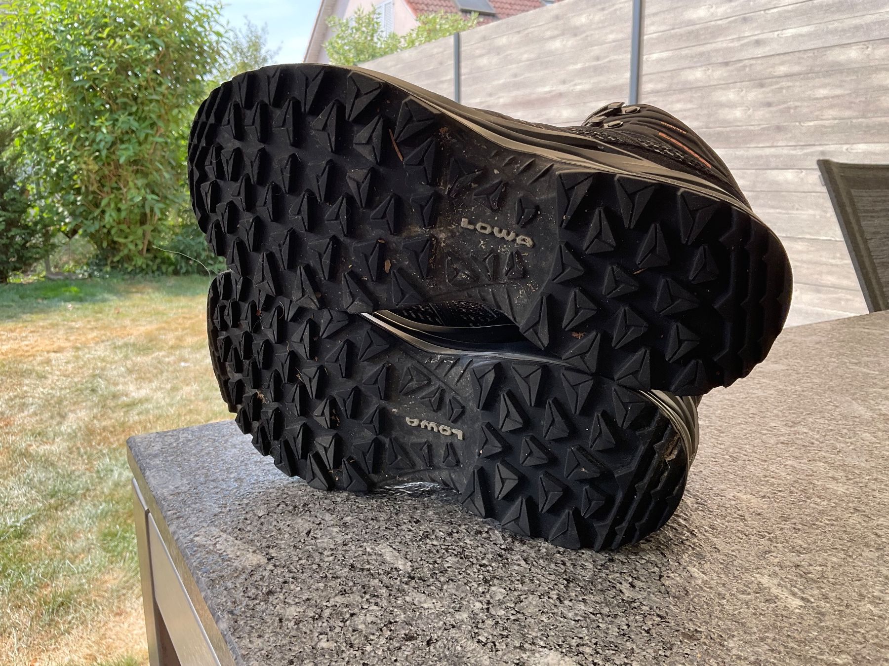 Lowa Scarpe da uomo: Lowa Wanderschuhe Grösse 44 1/2 – Usato da Kirchberg SG venduto da anfama 3