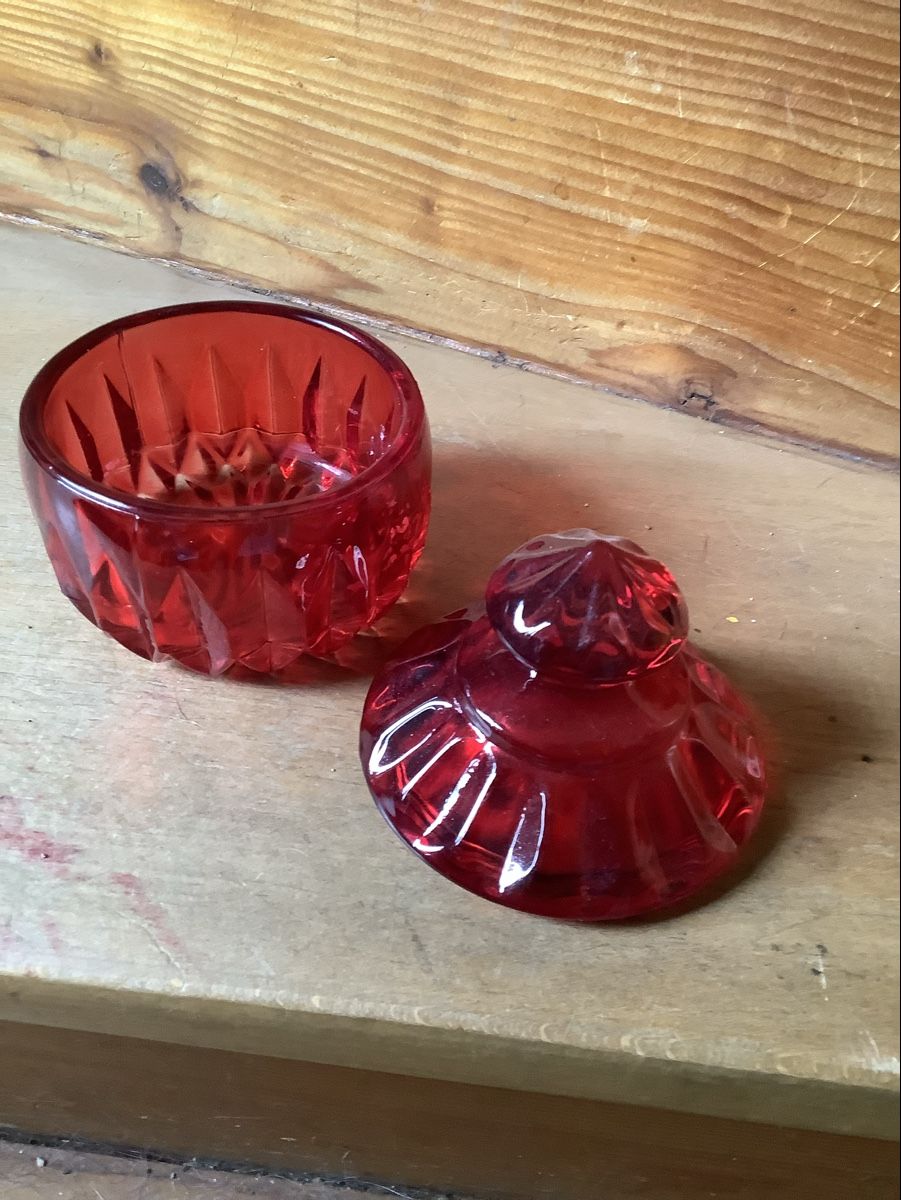 Bicchieri: rotes Glasdeckelgefäss – Usato da Zürich venduto da Albatros57 1