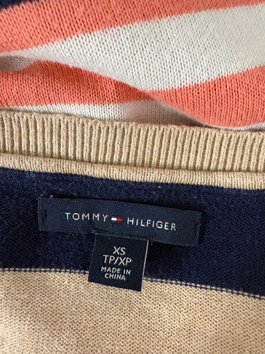 Tommy Hilfiger Pullover & Sweatshirts: Tommy Hilfiger Pullover gestreift Gr. XS beige Baumwolle – Gebraucht aus Regensdorf von secondchancefashion 3
