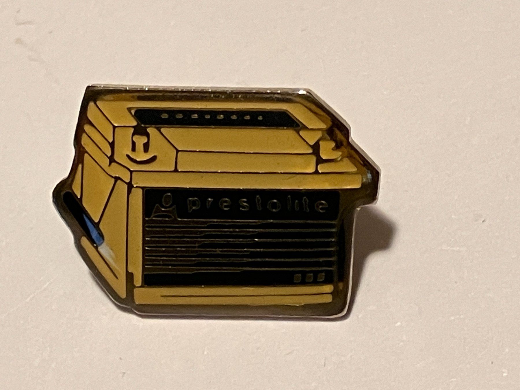 Placchette & Badge: 1 Pin Prestolite – Usato da Basel venduto da djwwpp