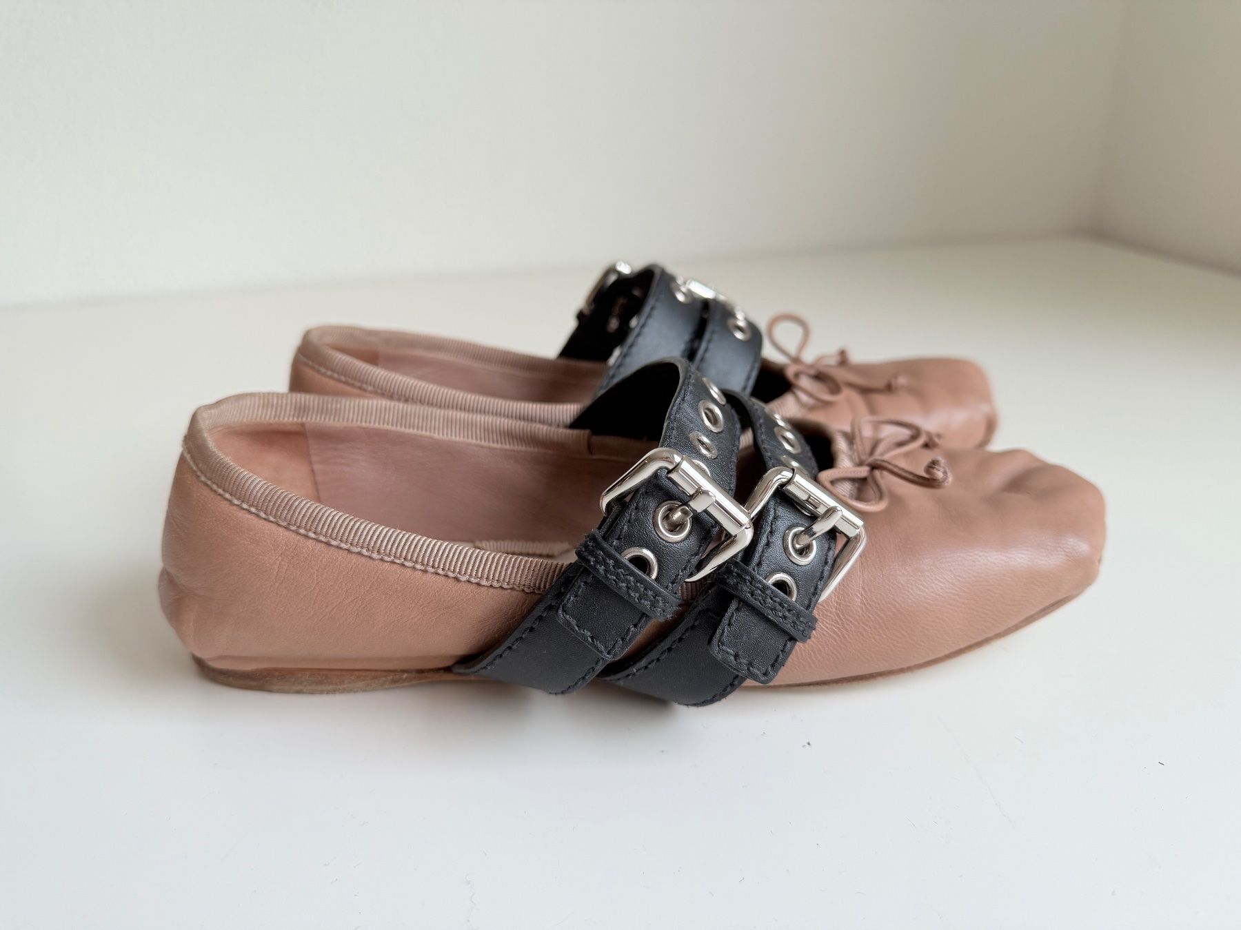 Miu Miu Scarpe da donna: Miu Miu Ballerinas – Nuovo (secondo la descrizione) da Winterthur venduto da 19.19 3