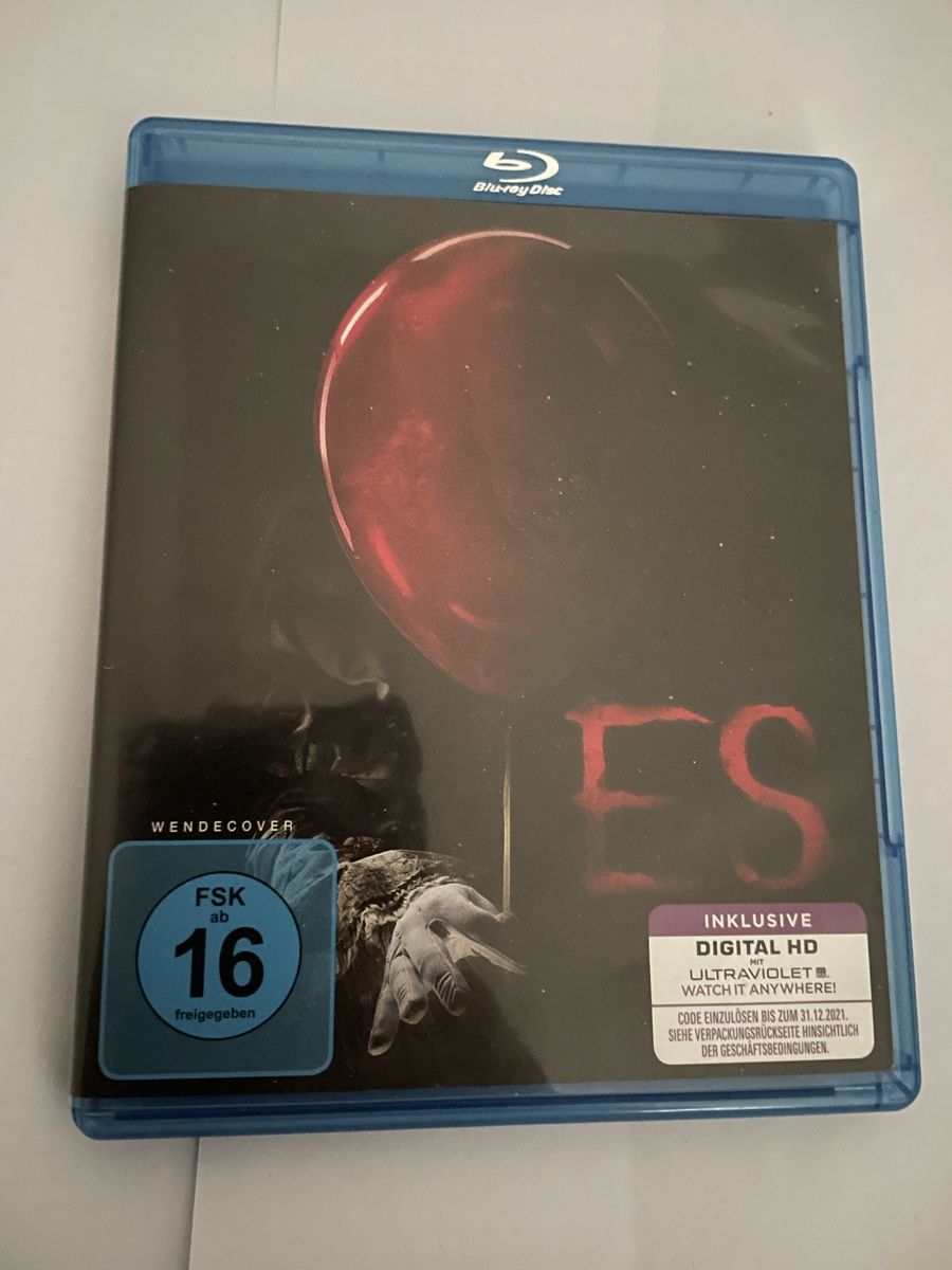 Tutti i DVDs: Es-Kapitel 1 – Usato da Winterthur venduto da Cobraforce