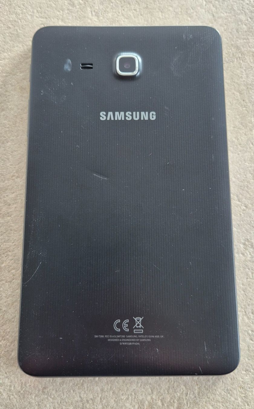Samsung Tablet PC: Samsung Galaxy Tab A6, 8GB, Wi-Fi – Usato da St. Erhard venduto da Saskia0 1