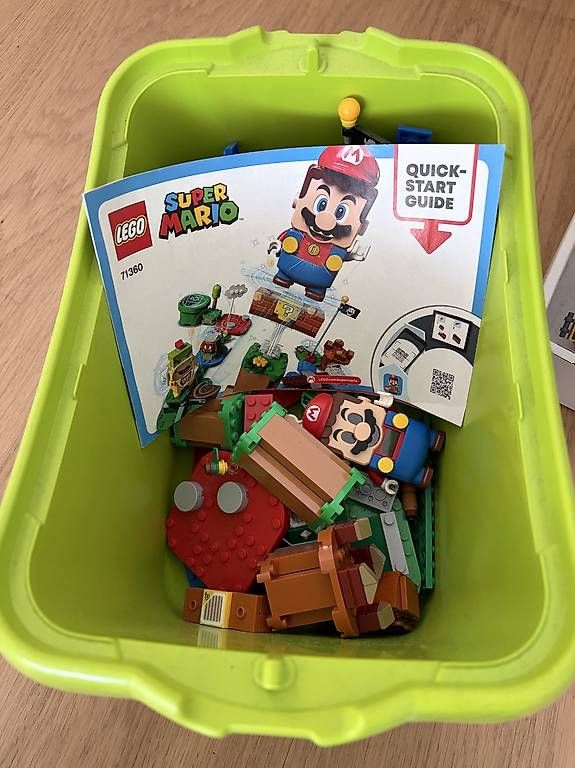 Giocattoli: Box mit diversen Lego  – Usato da Kilchberg ZH venduto da rom_6bf7 3