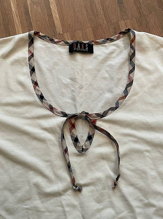 T-shirt: Daks Shirt 38 – Usato da Zürich venduto da suz01 1