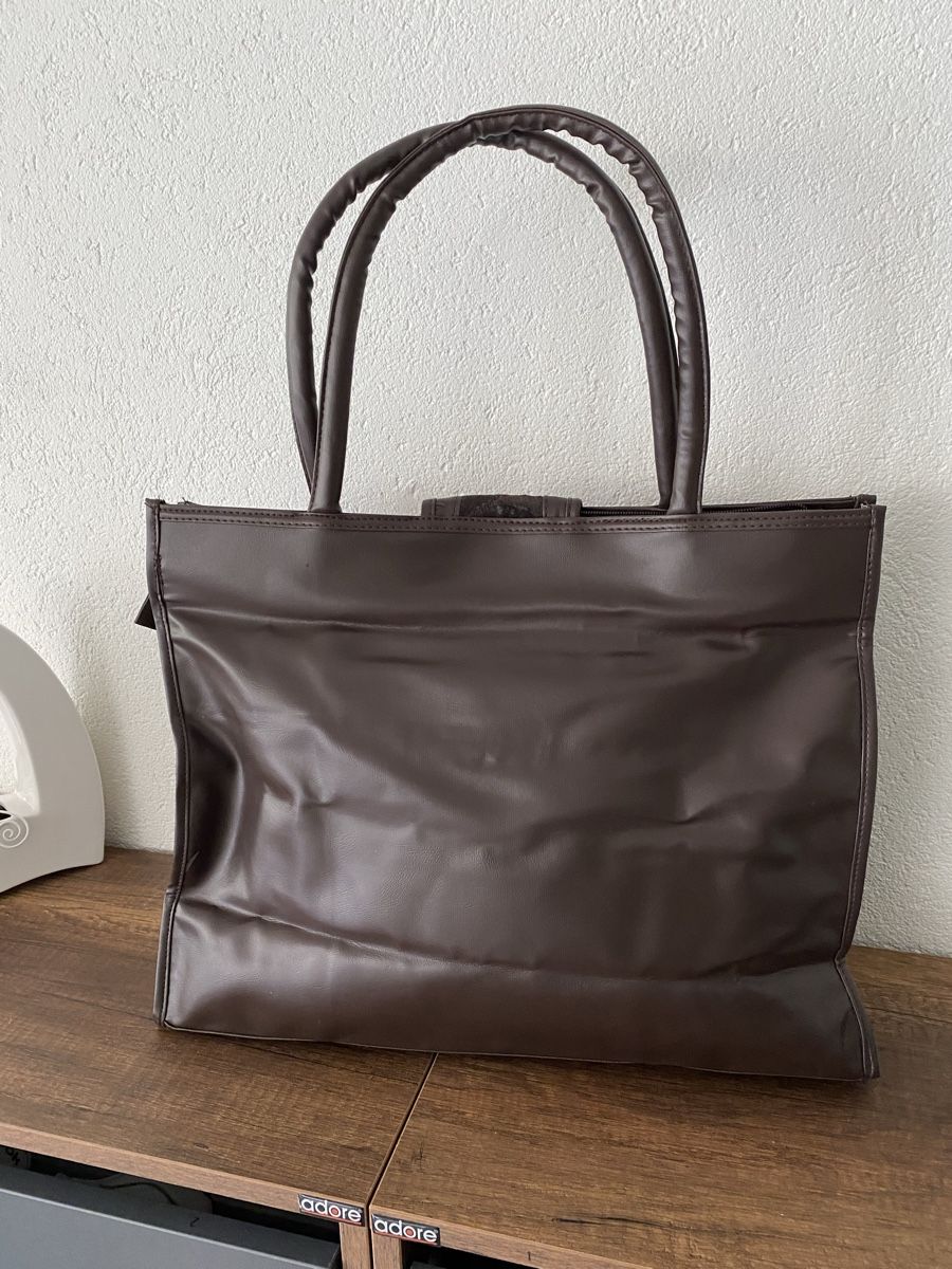 Taschen für Damen: Neue Tasche – Neu (gemäss Beschreibung) aus Wald ZH von Slaste 1