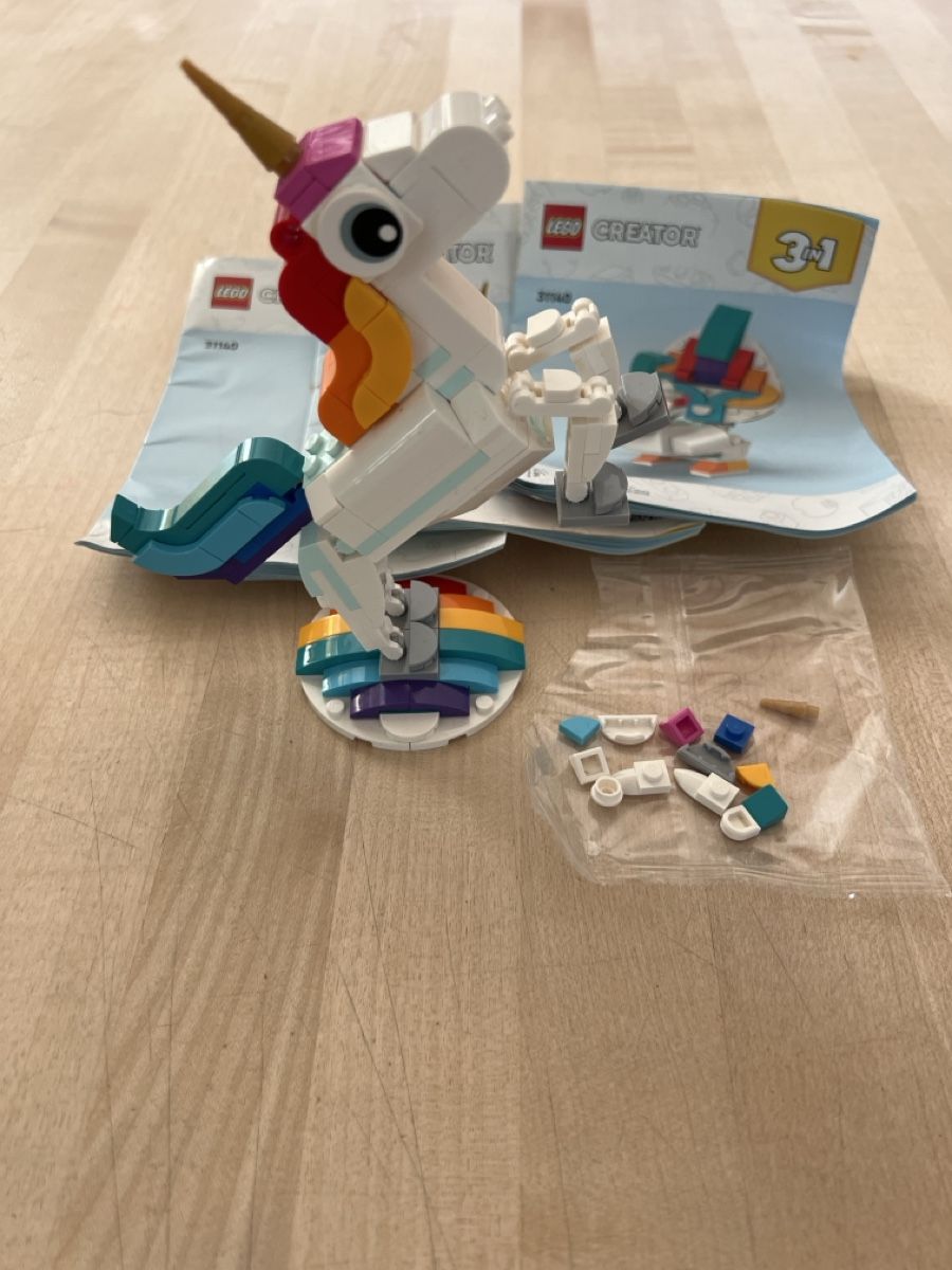 Lego Giocattoli: LEGO Creator 3-in-1 Set Einhorn – Usato da Wallisellen venduto da sarinavs