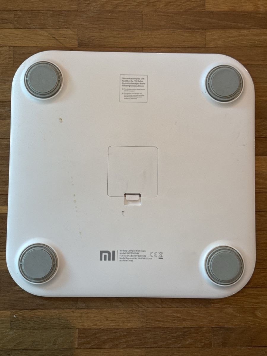 Xiaomi Bilance pesapersone: Xiaomi Mi Body Composition Scale – Usato da Winterthur venduto da Kevin.Prandini 1