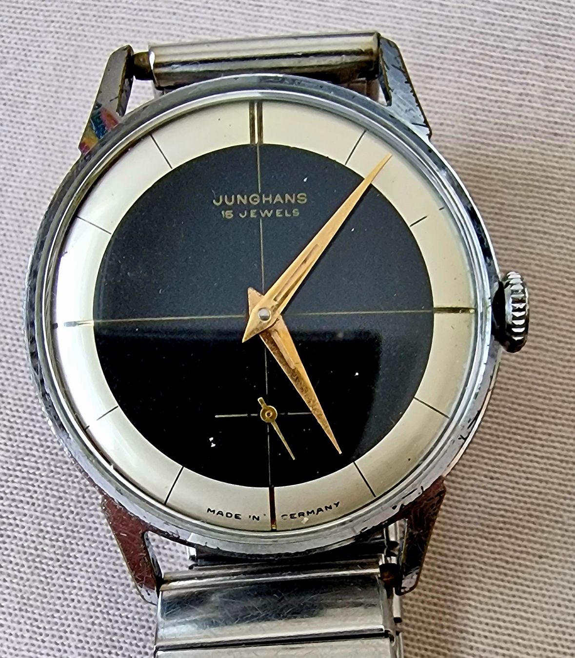 Junghans Orologi: uhr junghans vintage tadellos – Usato da wetzikon venduto da Bestedienste