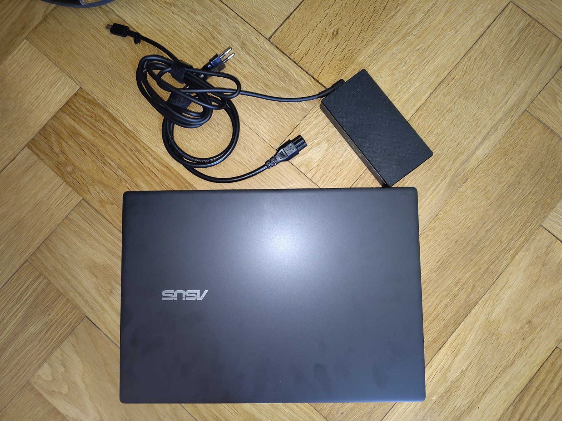 Asus Notebooks: Asus V16 Intel Core 7 Nvidia Geforce rtx5070 – Gebraucht aus Bern von Smoo9