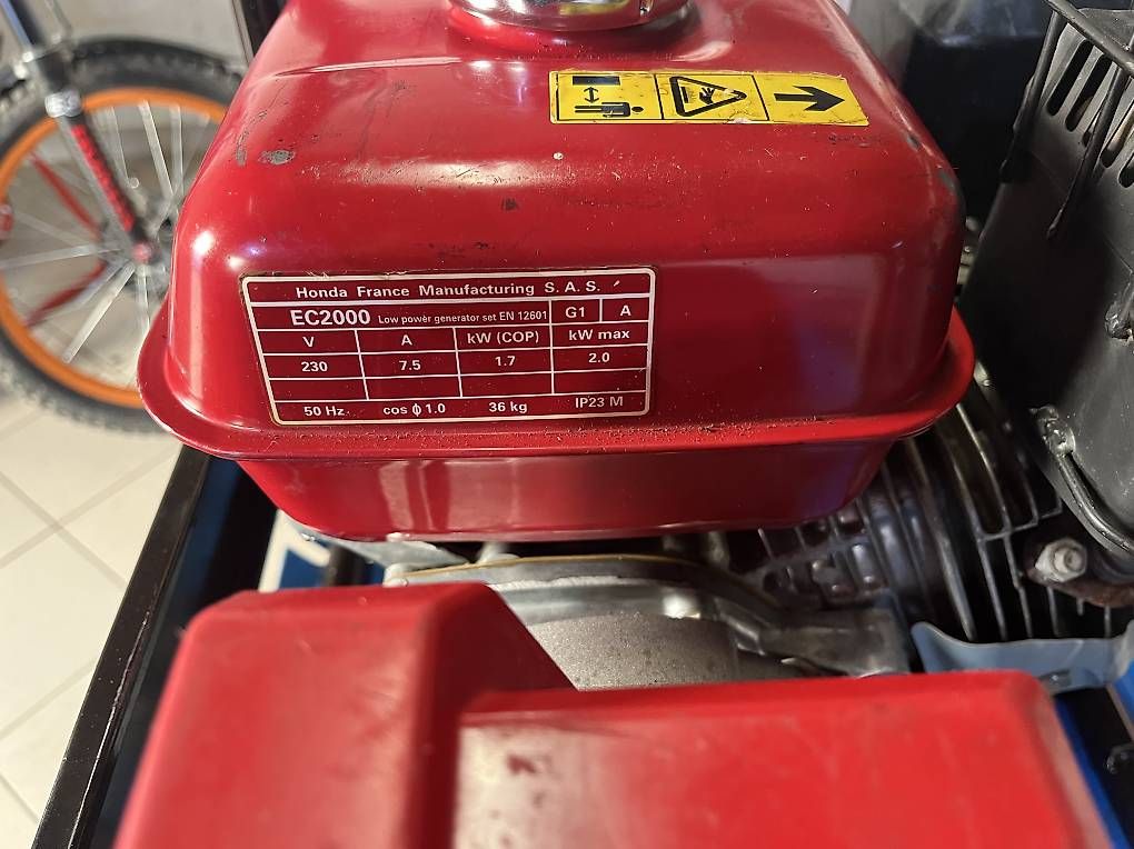 Honda Stromgeneratoren: Generatore Honda EC2000 – Gebraucht aus Vacallo von rao_x782 4