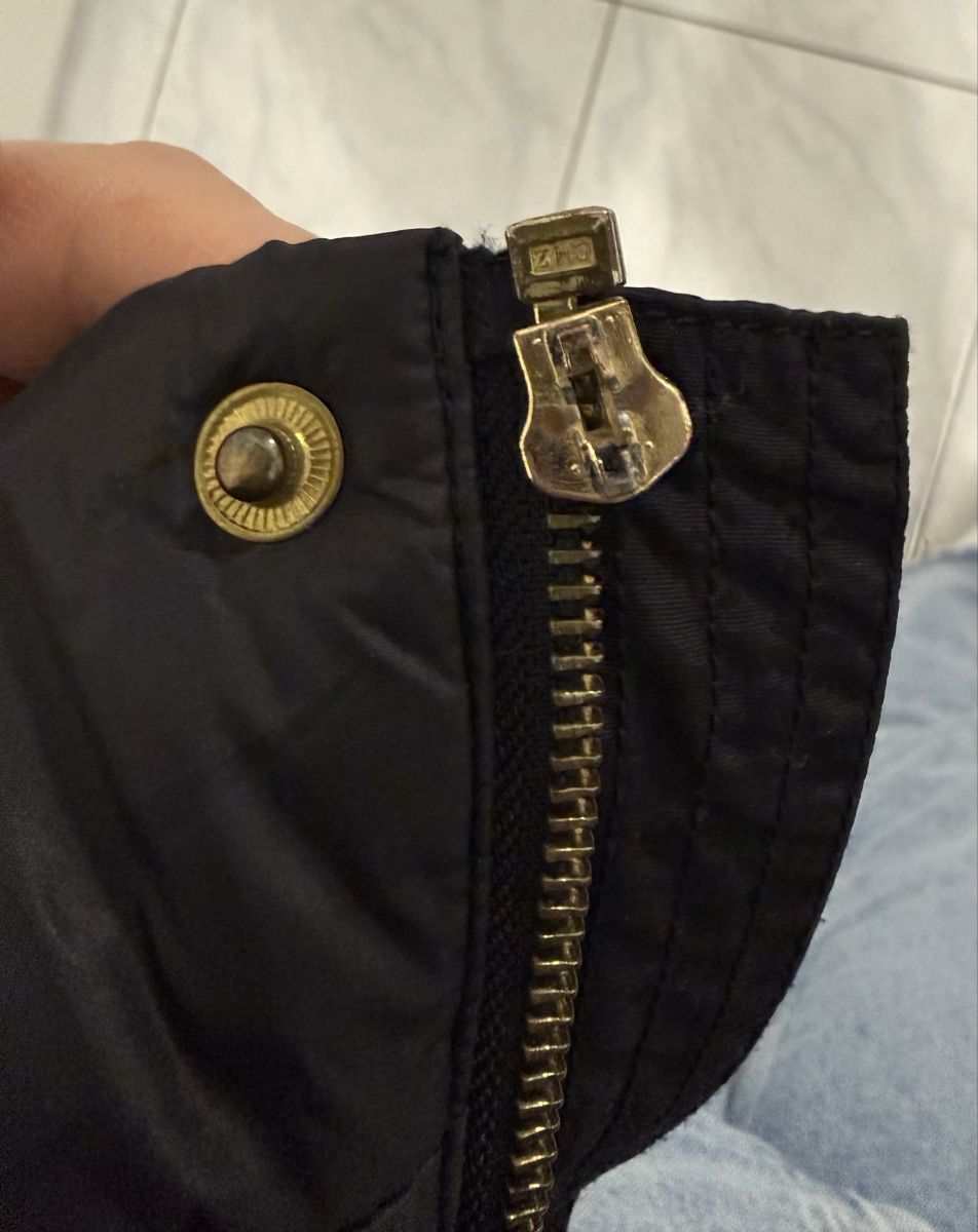 Giacche: Kurze Jacke mit Fell von Nickelson – Difettoso da Opfikon venduto da Desi.s 2