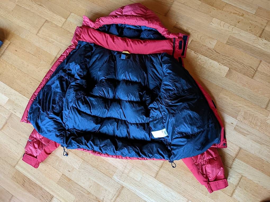 Mountain Hardwear Giacche: Mountain Hardwear Daunenjacke Gr. M – Usato da Innertkirchen venduto da Flir 2