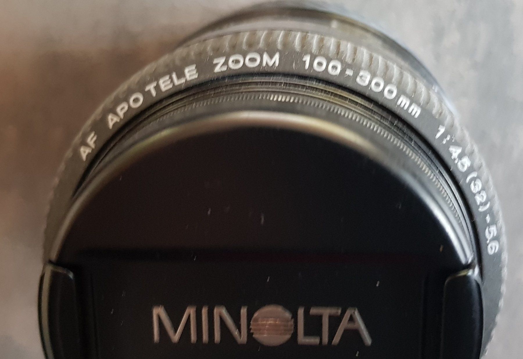 Konica Fotocamera: Spiegelreflex-Kamera Set – Usato da Gwatt (Thun) venduto da grumi 4