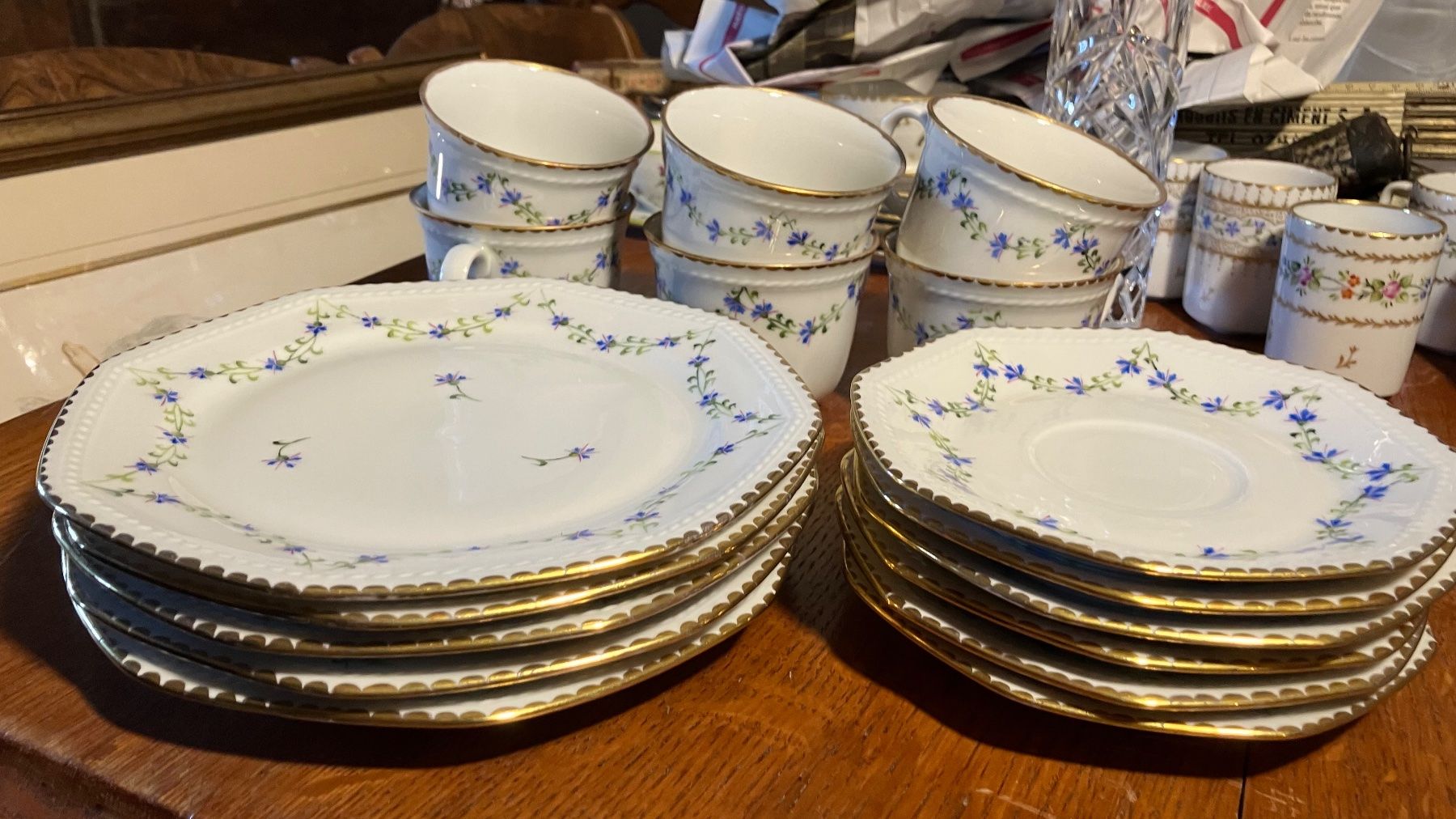 Set di piatti: ensemble vaisselle peint à la main handbemalt Gerichte – Usato da St-Cierges venduto da LeRegain 2
