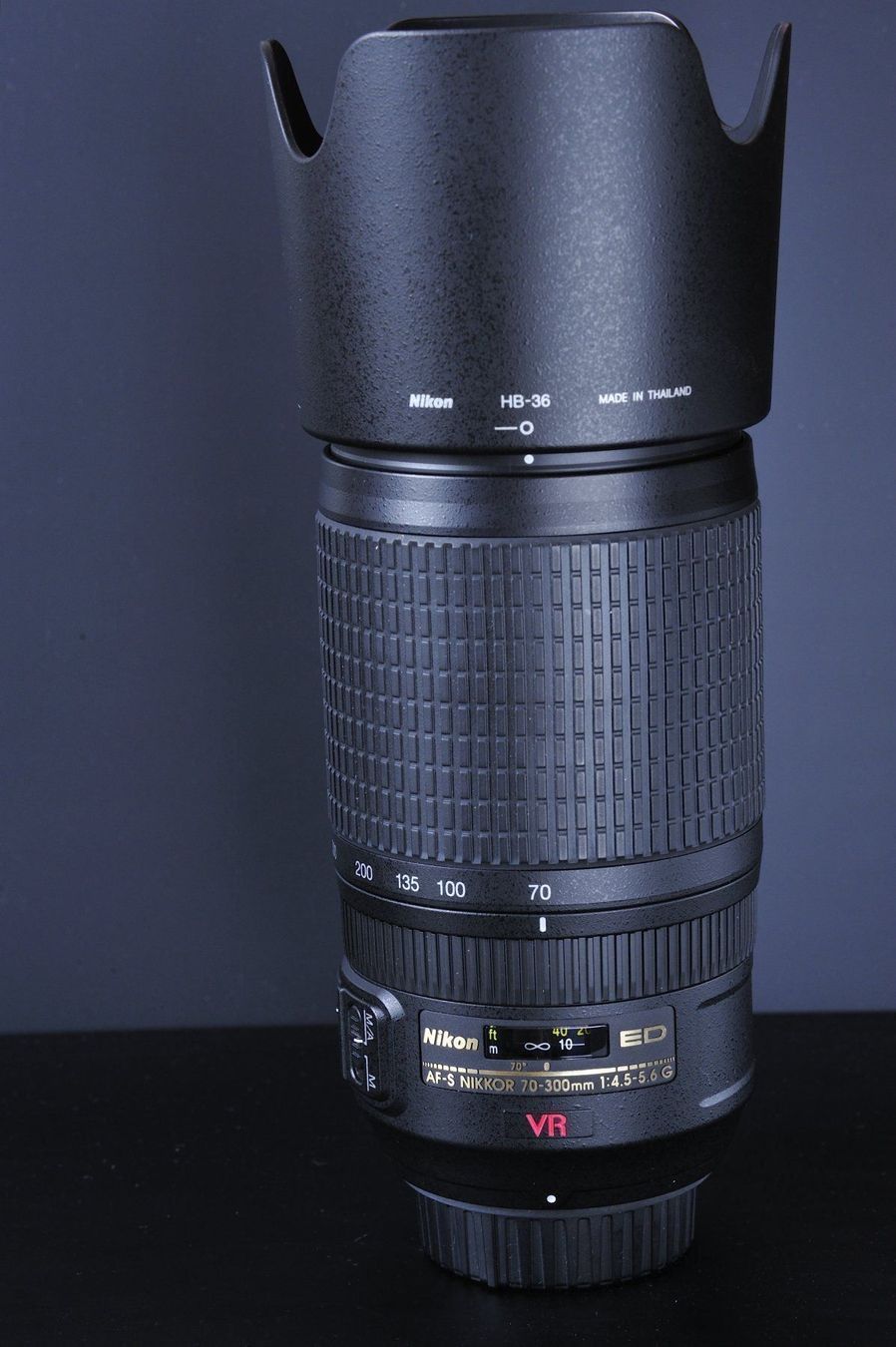 Nikkor Objectifs: Nikon 70-300 mit VR – D'occasion à Fleurier par im_ghl 2
