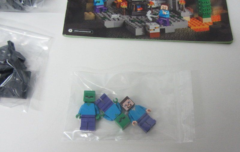 Lego Kit di costruzioni: LEGO Minecraft 21119 " The Dungeon " – Usato da Kreuzlingen venduto da Han-Solo-68 2