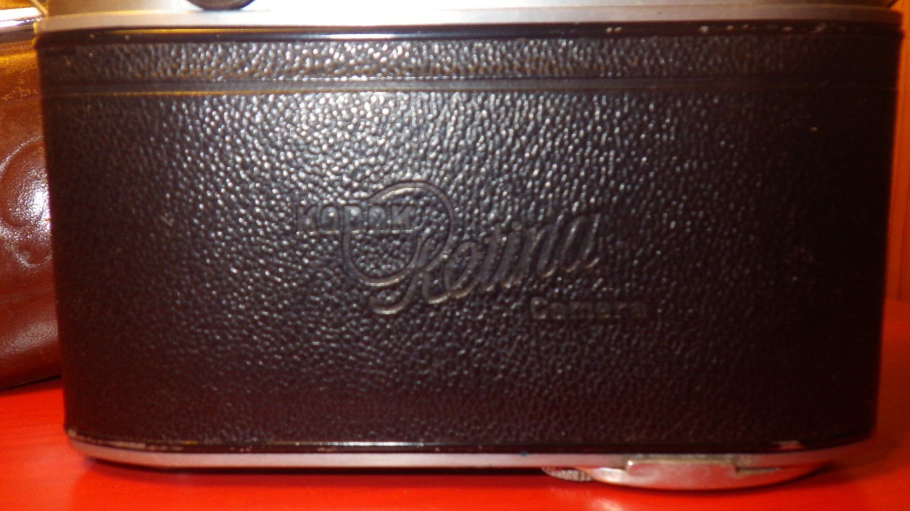 Kodak Fotocamera: Kodak Retina IIIc avec étui – Usato da Corbeyrier venduto da SkinGraft 3