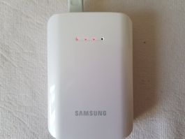 Samsung EEB-E11CWE Battery Pack 9000 mAh weiss guter Zustand