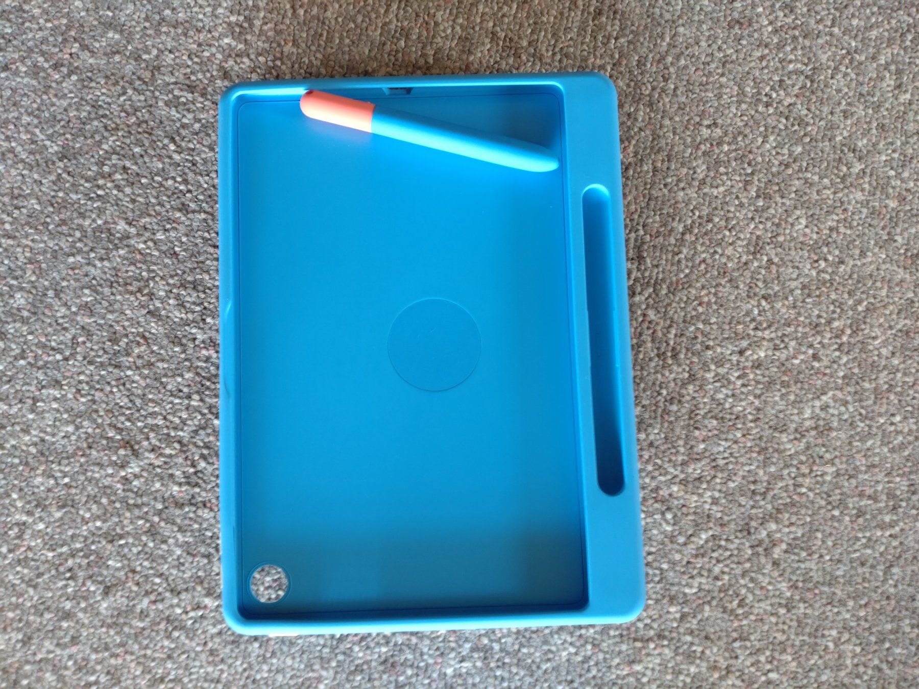 Lenovo Tablet PC: Lenovo Tablet – Neu (gemäss Beschreibung) aus Eschikofen von Sattelschlepper 2