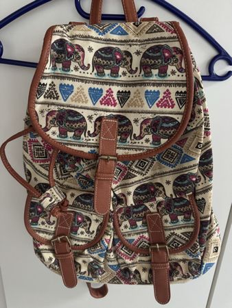 Rucksack mit Elefantenmuster beige braun guter Zustand