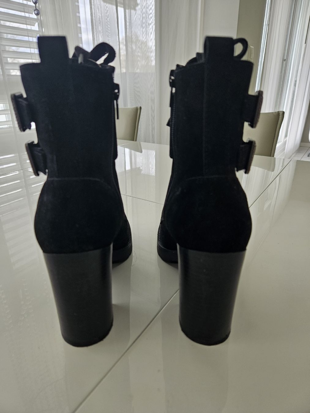 Chaussures femmes: Stiefel – D'occasion à Ostermundigen par Msmash 1