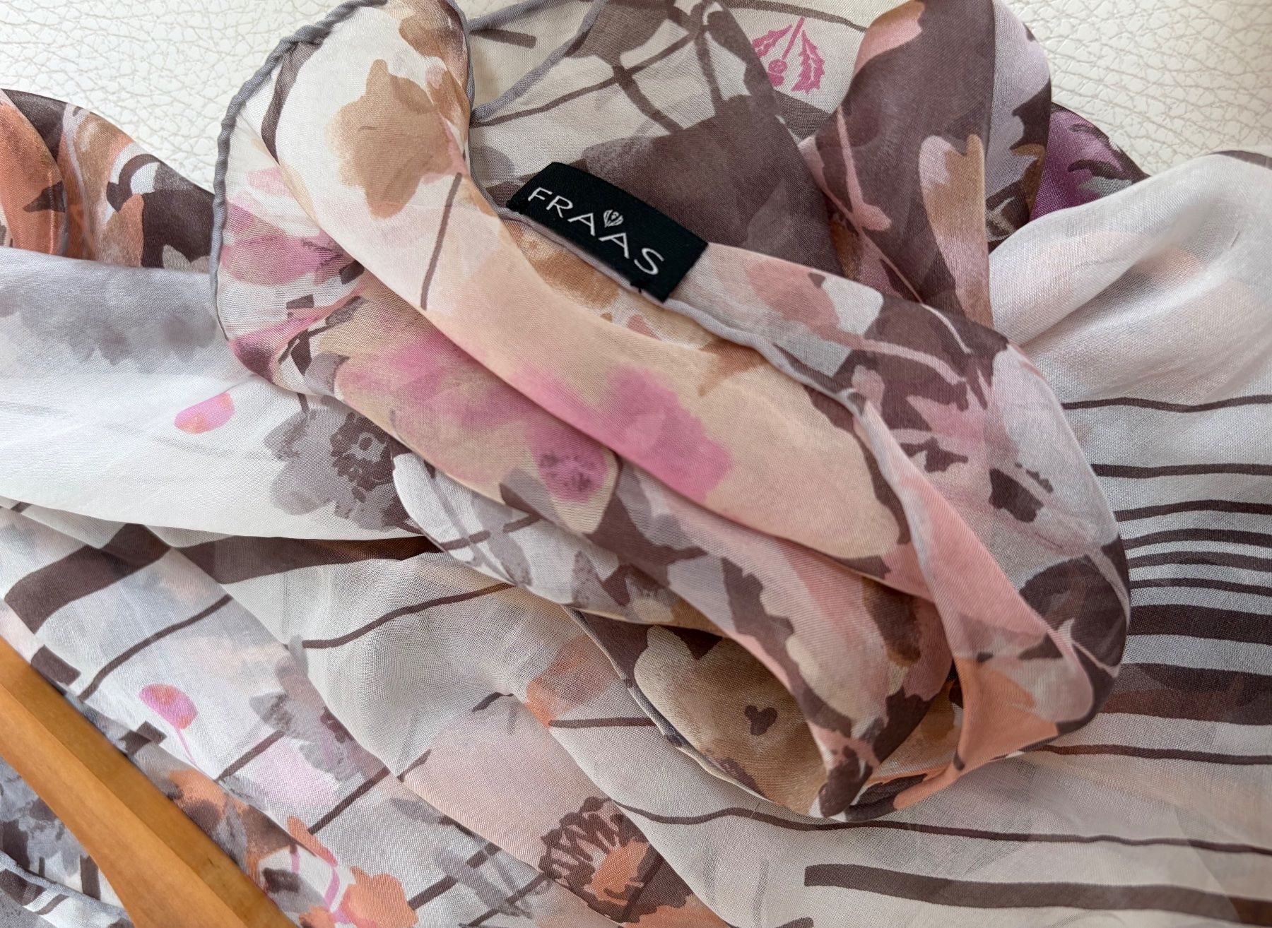Foulards & écharpes: Fraas Seide Schal – D'occasion à Unterägeri par Jutka_04 4