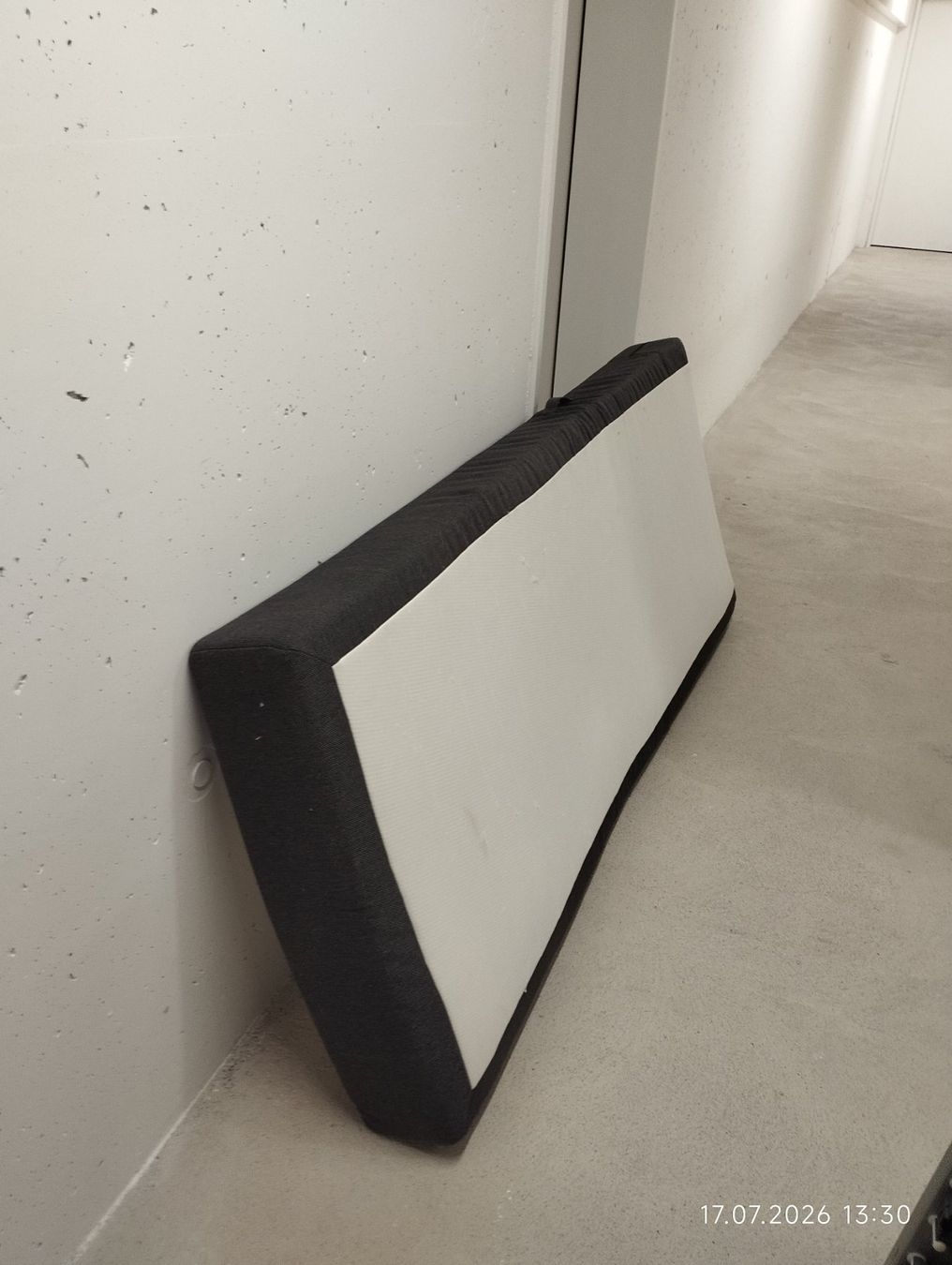 Matelas: 2x Matratzenschaum von Boxspringbett – D'occasion à Hedingen par Maurice_Green 1