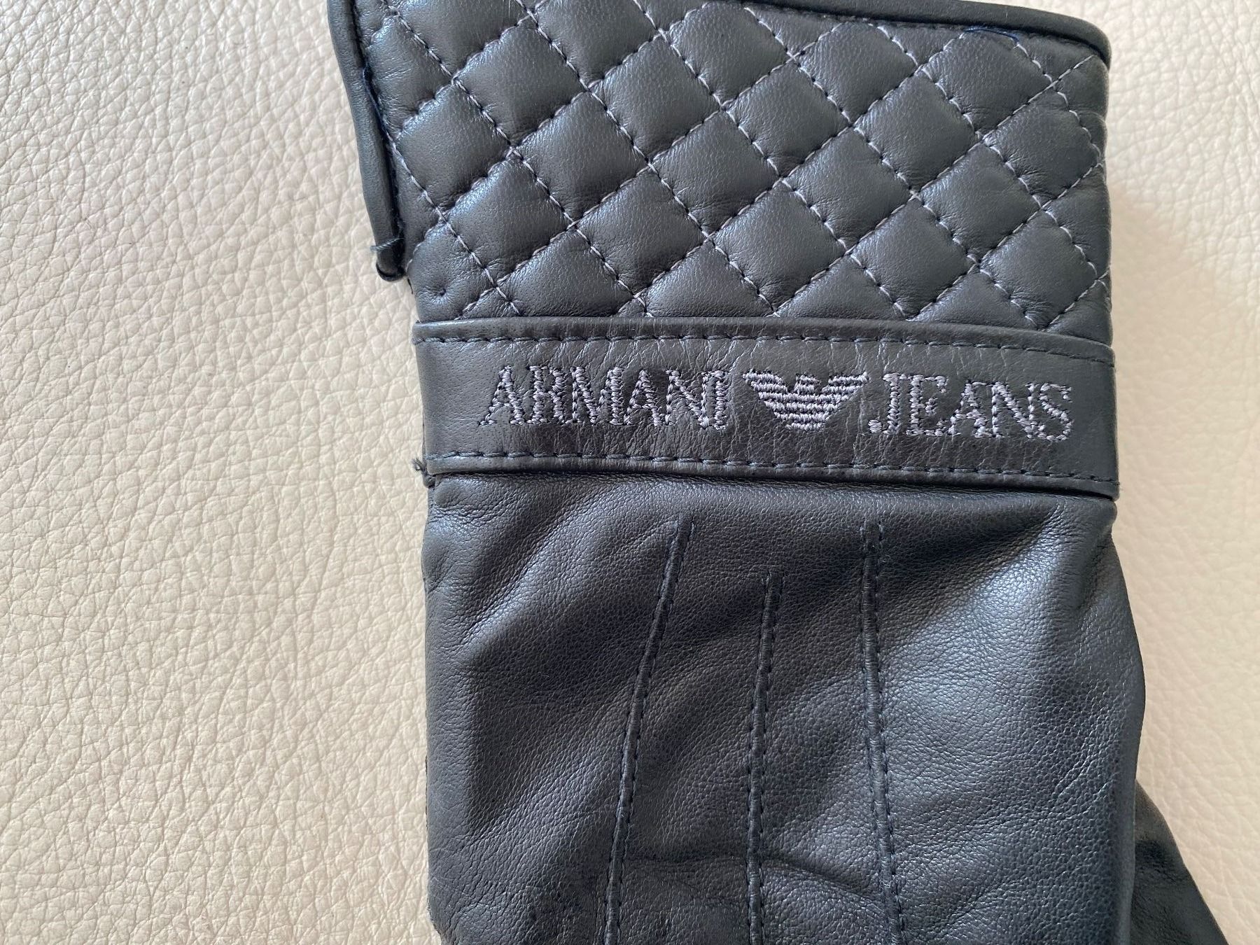 Armani Guanti & manicotti: Perfekter Auftritt - einmalige ARMANI Lederhandschuhe – Nuovo (secondo la descrizione) da Winkel venduto da ferrari2022 1