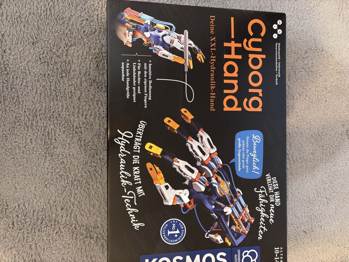 Kit di costruzioni: Kosmos Cyborg Hand – Nuovo e nell'imballaggio originale da Effretikon venduto da ramona_w