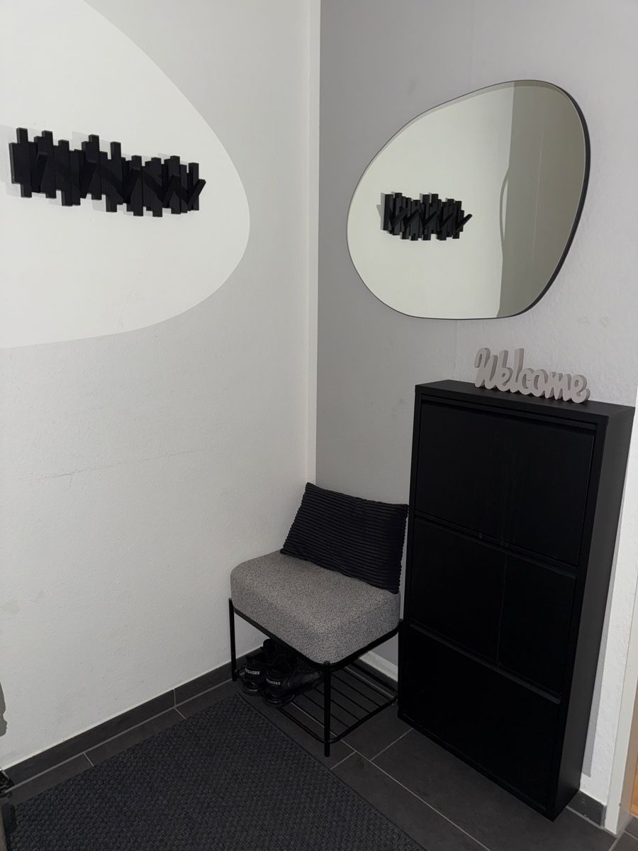 Specchi: Asymmetrischer Spiegel – Usato da Winterthur venduto da fij_f65r 1