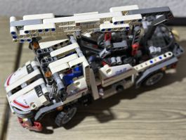 LEGO Technic 42008 Abschleppwagen, Top Zustand, komplett!
