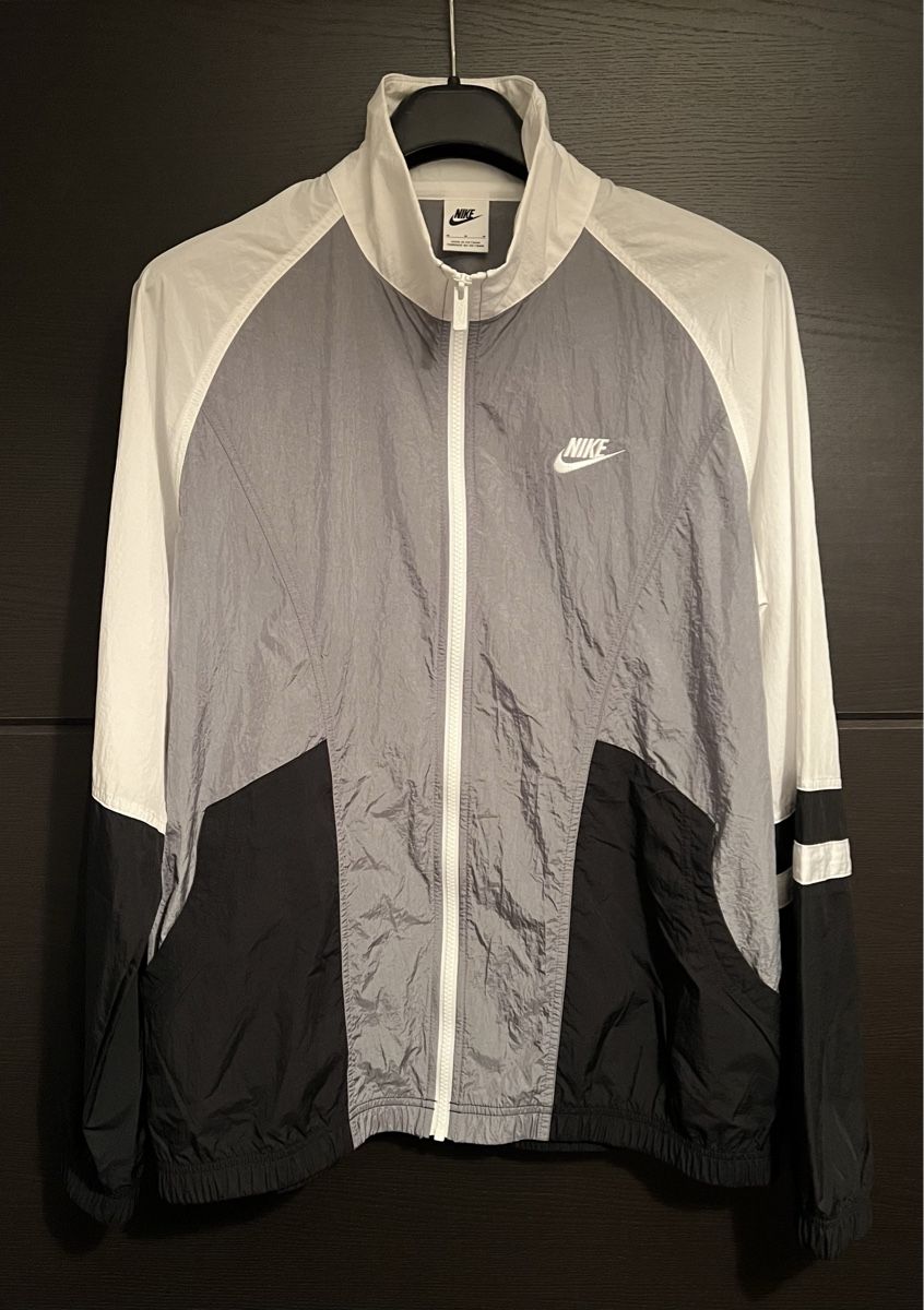 Nike Jacken: Jacke Nike Gr. M – Neu (gemäss Beschreibung) aus Flawil von NiceT