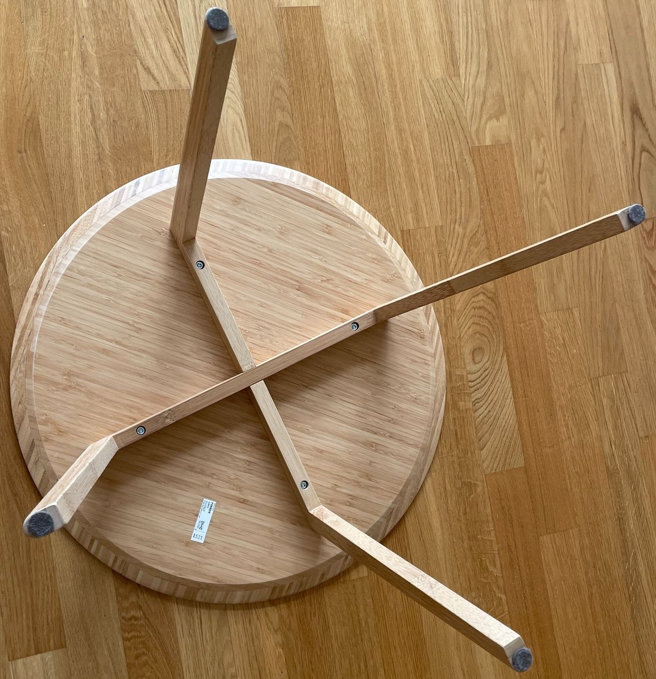 Ikea Tavoli: IKEA FINEDE Round Bamboo Side Table, 2 Available – Usato da Basel venduto da JohnnyCrash 2