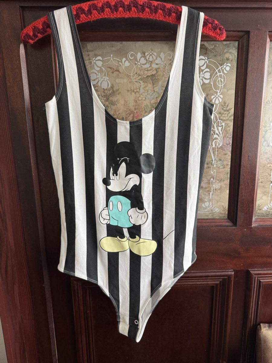 Disney Tops: Disney Body Top – Gebraucht aus Obfelden von cesarina10
