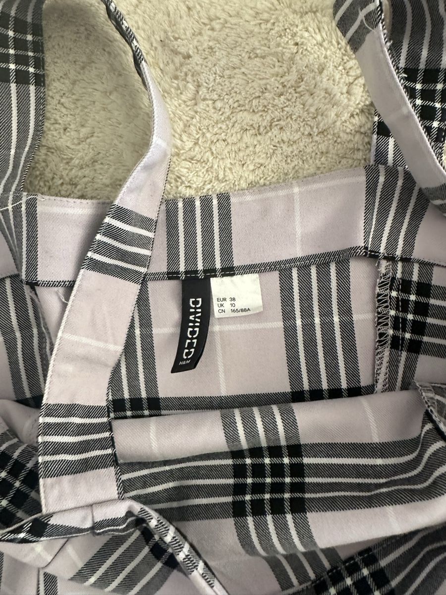 H&M Vestiti: Robe à carreaux H&M - Taille 38 – Nuovo (secondo la descrizione) da Neuchâtel venduto da aliceguins 2