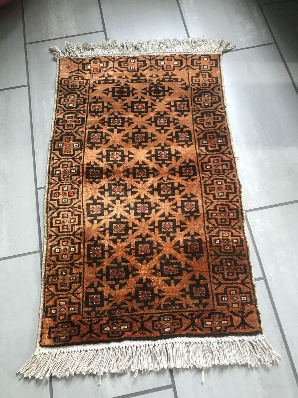 Tappeti: Seidenteppich/Afghan – Nuovo (secondo la descrizione) da Niedergösgen venduto da 7591