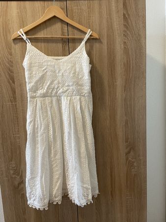 Noch nie getragenes weisses Kleid von ONLY, Grösse 36