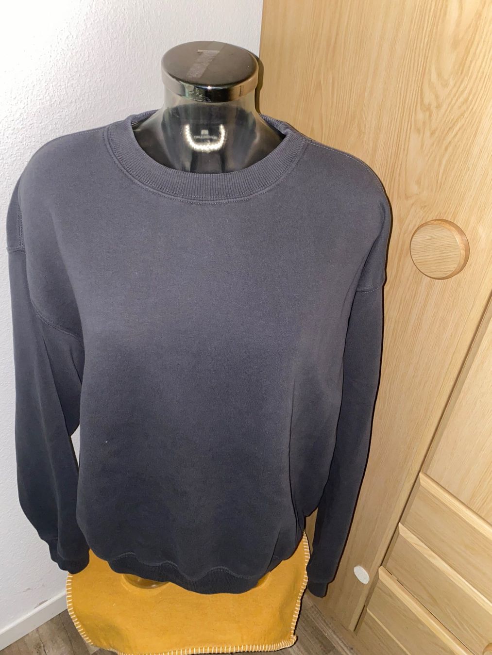 Pull&Bear Maglioni & Felpe: Bull&Baer Sweatshirt Grösse XL – Usato da Allenwinden venduto da Obalu 2