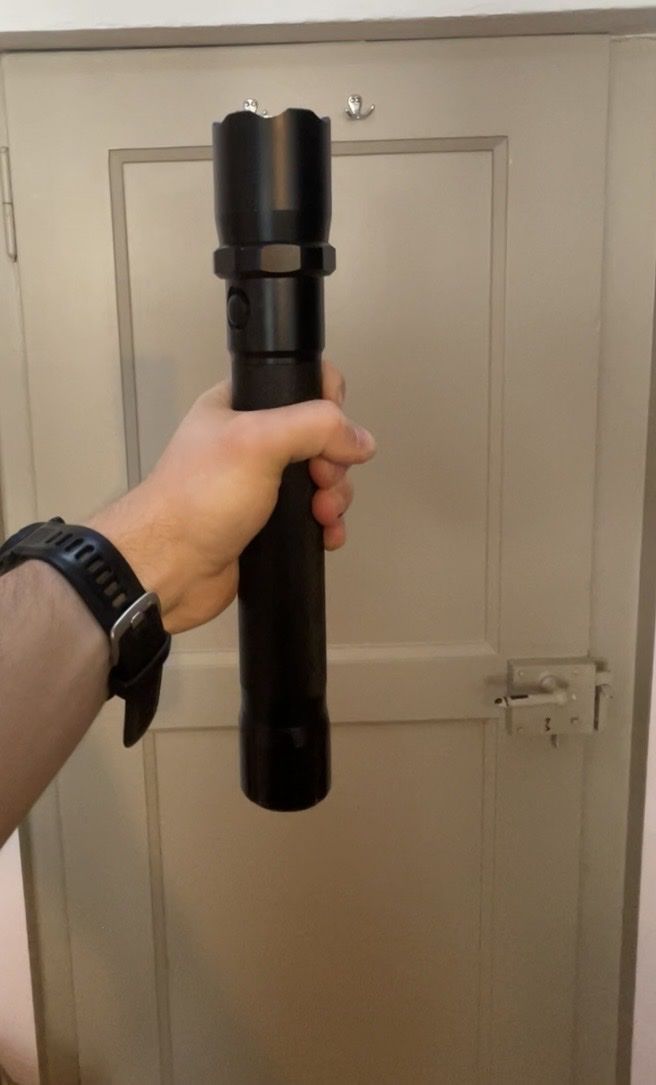 Lampen: Lampe torche heavy-duty 🔦 – Gebraucht aus Fribourg von Barlocher 6