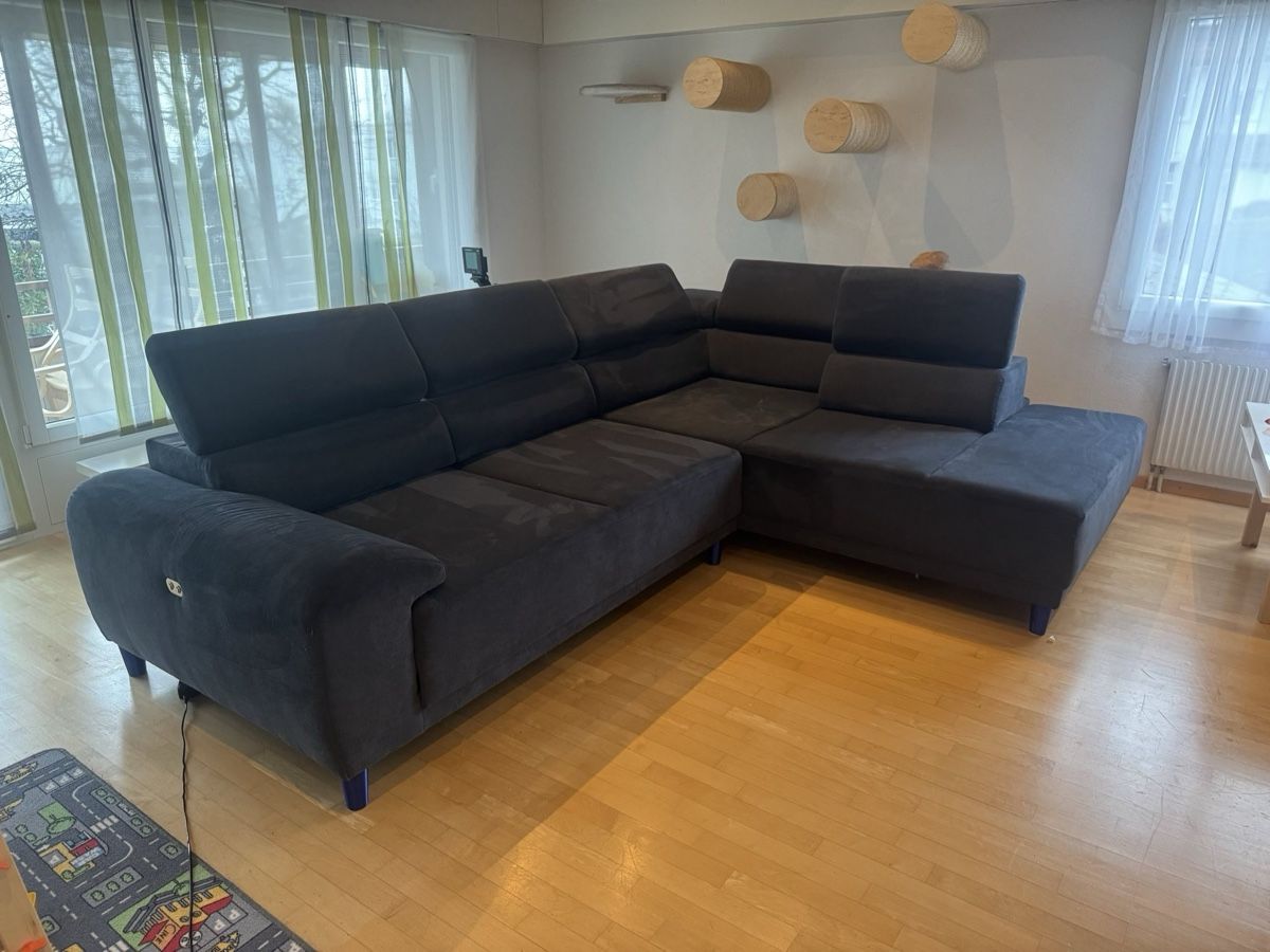 Sofas: Ecksofa 320 x 230 cm – Gebraucht aus Sins von Sb350