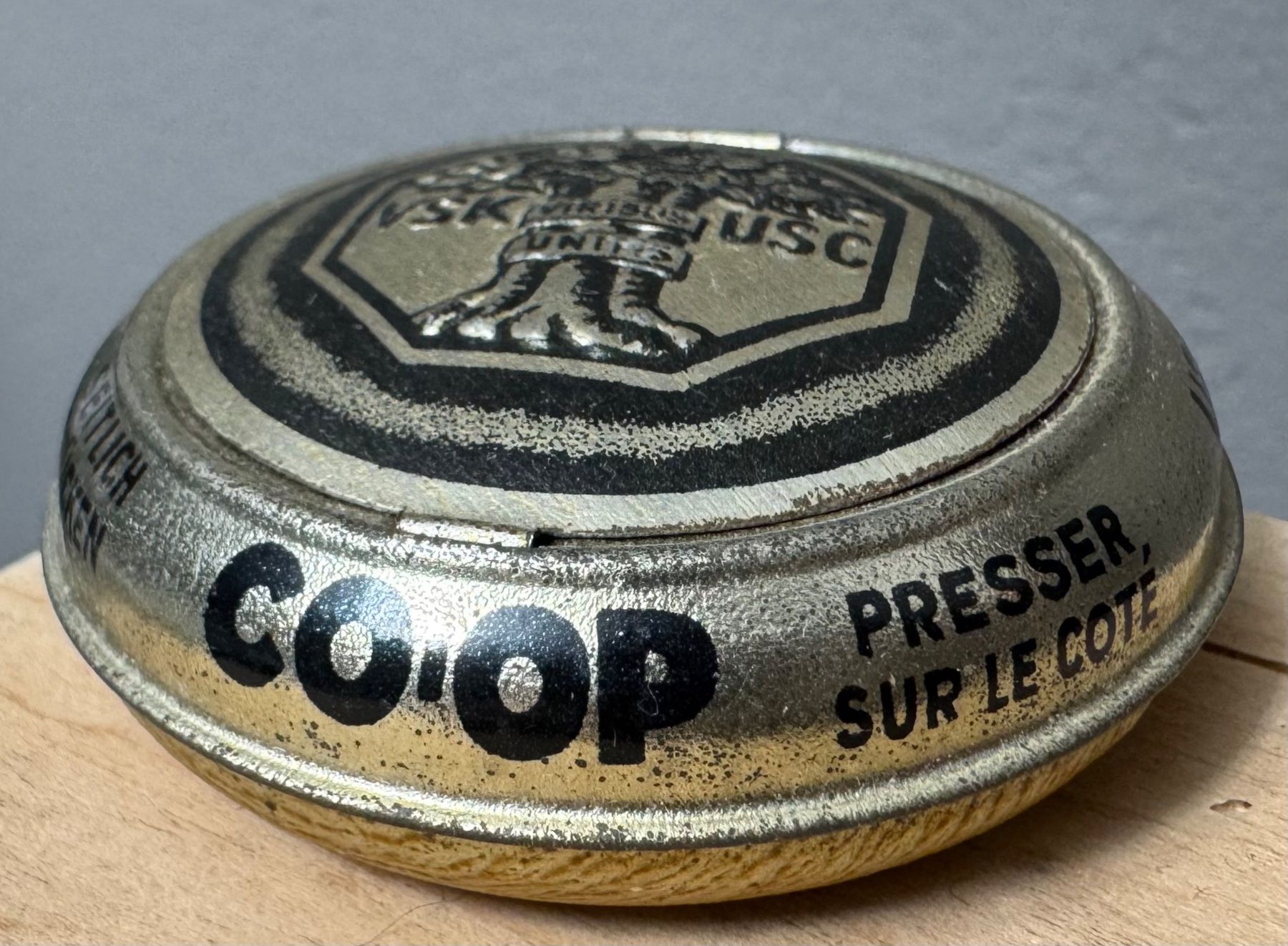 Dosen: VSK U.S.C. - COOP - WYBERT Tabletten- antike Blechdose – Gebraucht aus Rothrist von Luckywinner 3